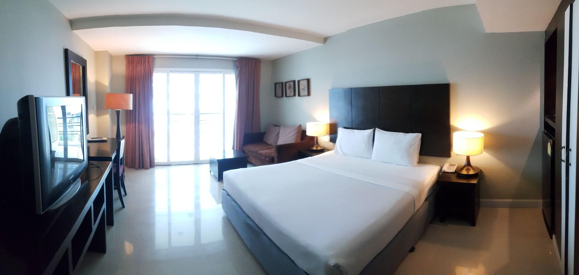 Summer Spring Hotel Паттайя Экстерьер фото