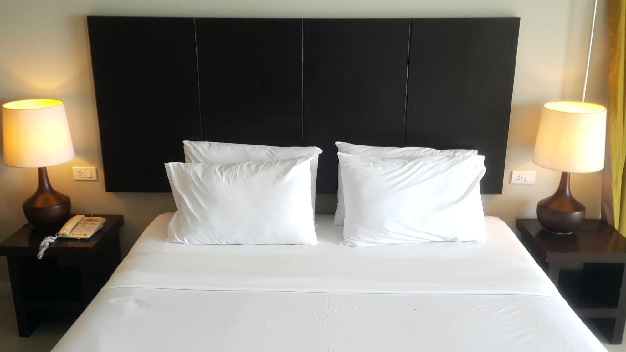 Summer Spring Hotel Паттайя Экстерьер фото