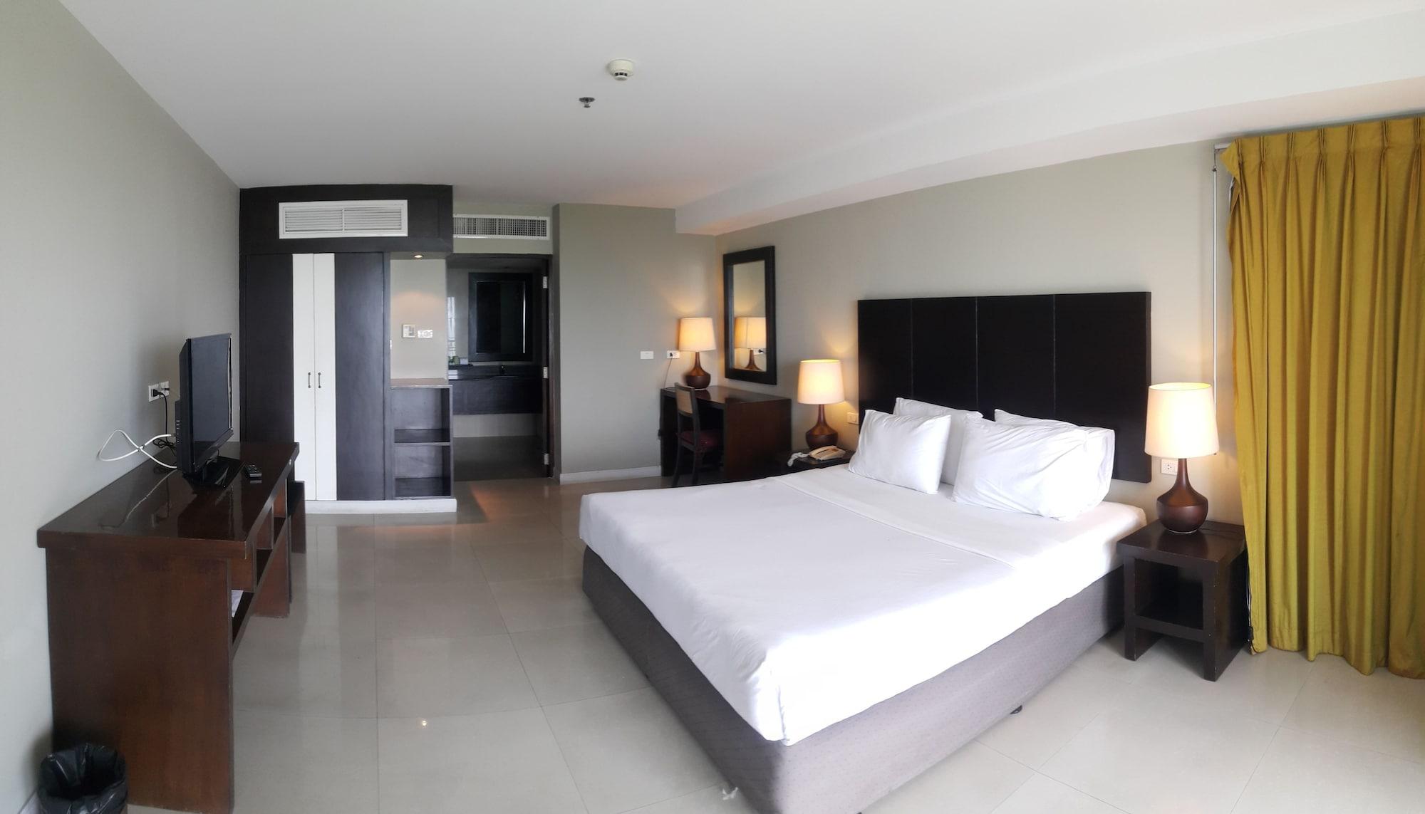 Summer Spring Hotel Паттайя Экстерьер фото