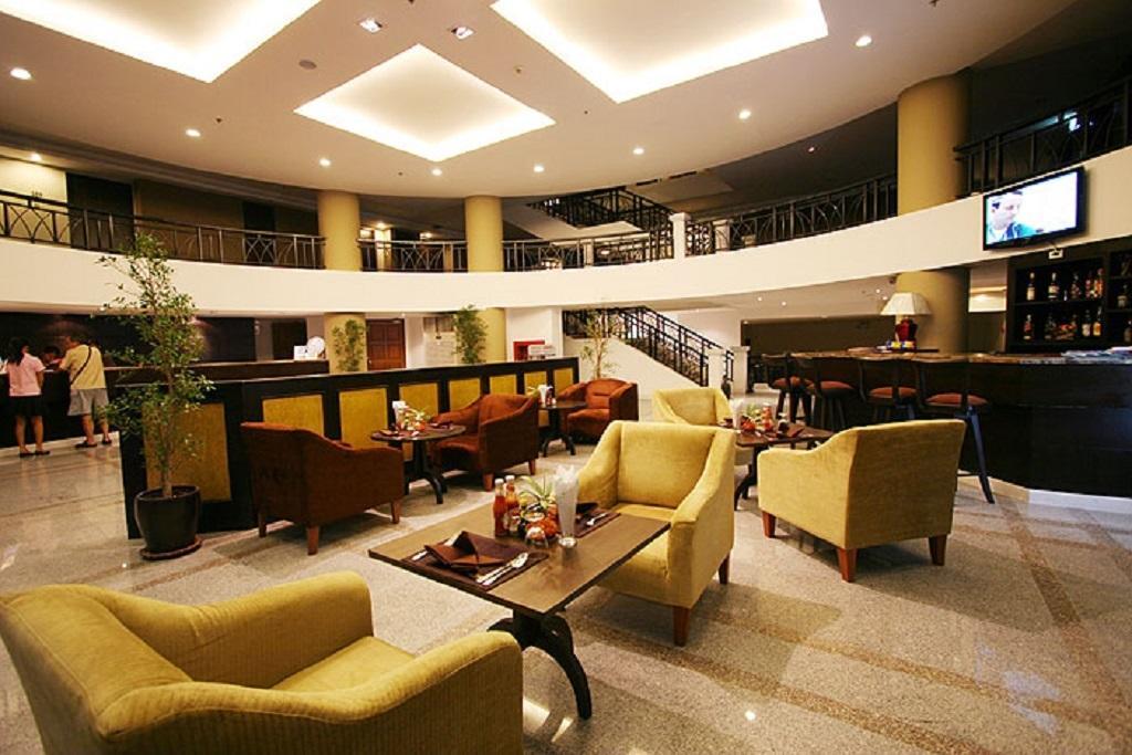 Summer Spring Hotel Паттайя Экстерьер фото